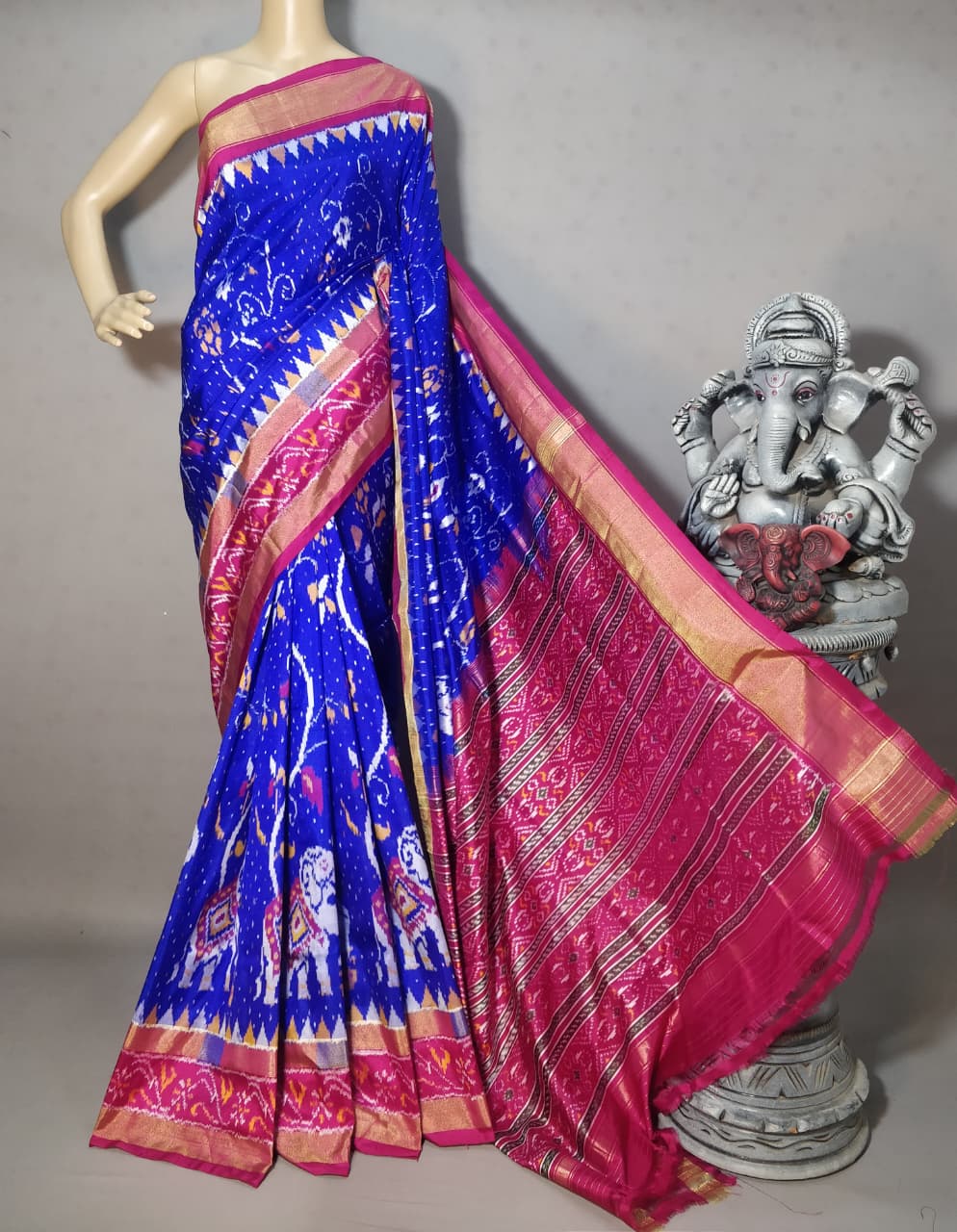 Pochampally Ikkat Silk Sarees Under 16000
