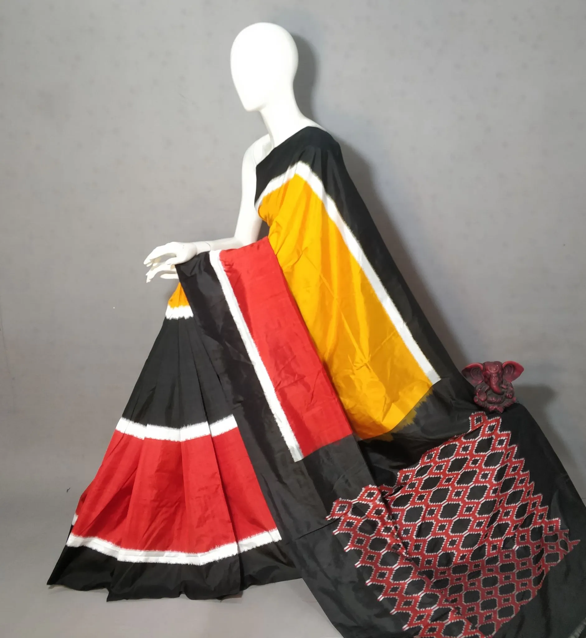 Pochampally Pattu Sarees