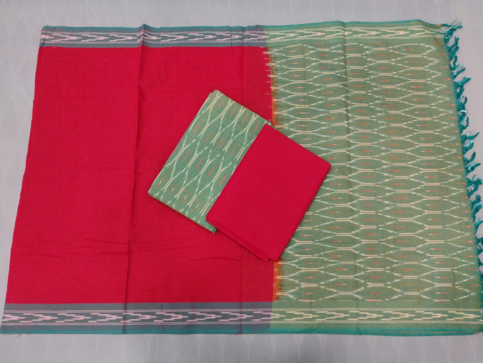 Pochampally Ikkat cotton dress materials, Ikkat handloom cotton suits, ikkat salwar suits, pochmapally dress materials, handloom suits, ikkat suit pieces