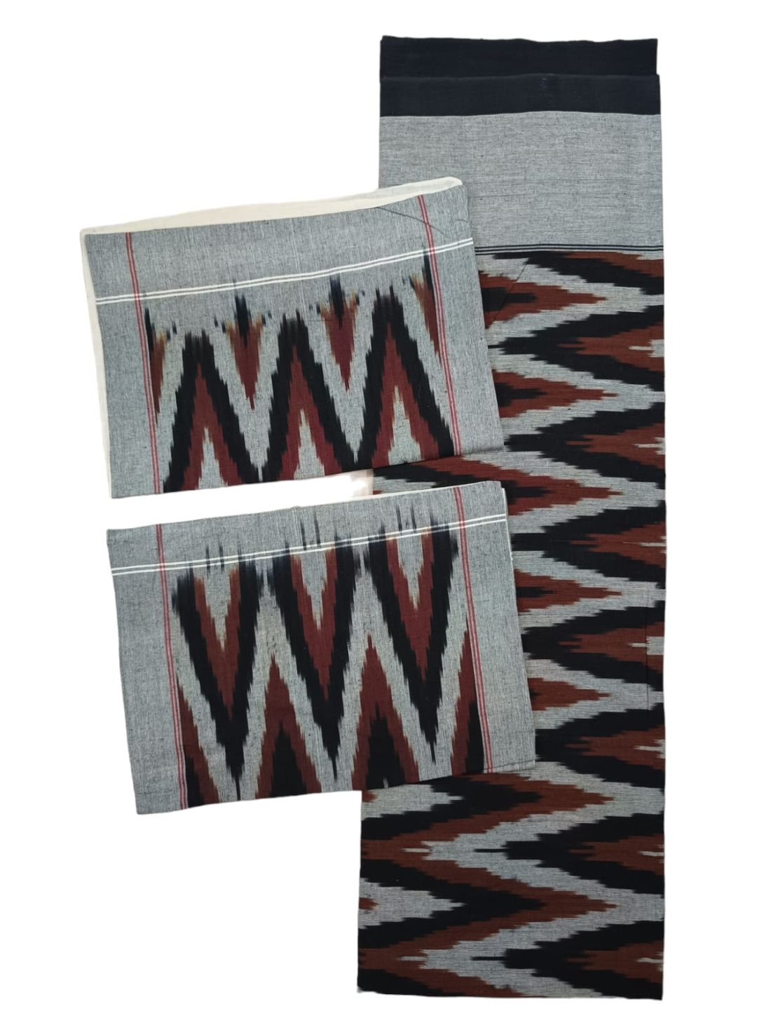 Pochampally Ikkat BedSheets, pochampally bedspreads with pillow covers, Ikkat Bedsheets, Ikkat Bedsheet Manufacturer, Ikkat bedsheets wholesale, Handloom bedsheets