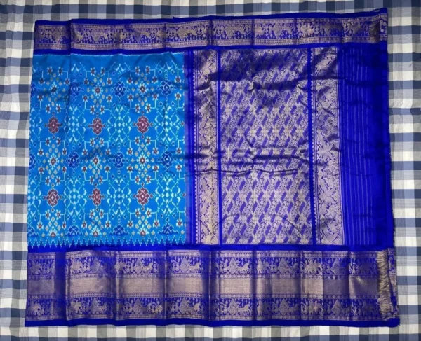 Pochampally Ikkat Silk Kanchi Border Sarees -SMKS18001
