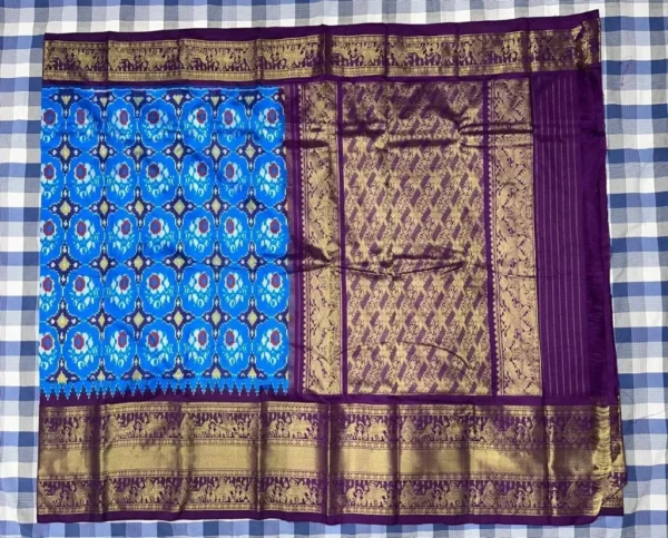 Pochampally Ikkat Silk Kanchi Border Sarees -SMKS18002