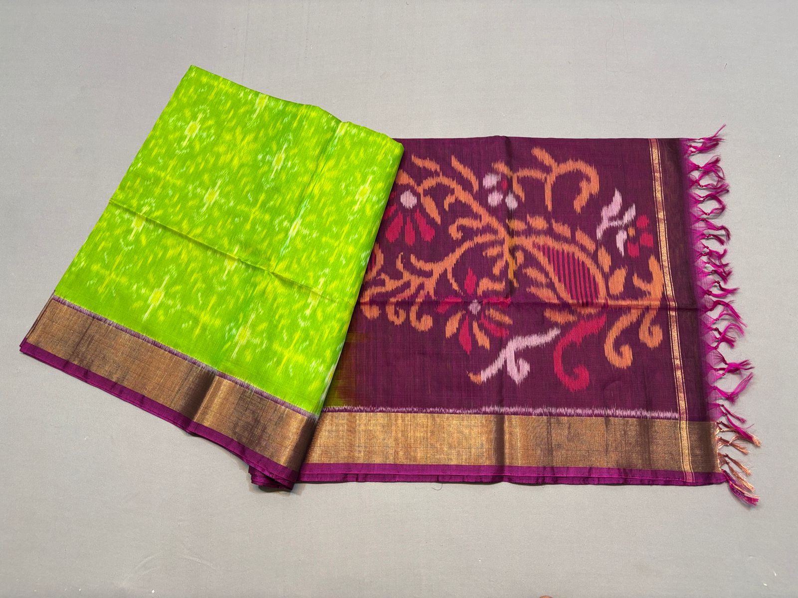 Pure Ikkat Sico Silk Cotton Sarees, 4 Inch Border Handloom Saree With Blouse - CK4SICO00075