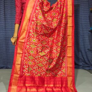 Pochampally Ikkat silk dupattas, ikkat handloom silk dupatta, ikkat pattu chuni, Pochampally Dupattas