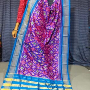 Pochampally Ikkat silk dupattas, ikkat handloom silk dupatta, ikkat pattu chuni, Pochampally Dupattas