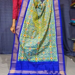 Pochampally Ikkat silk dupattas, ikkat handloom silk dupatta, ikkat pattu chuni, Pochampally Dupattas
