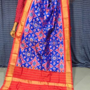Pochampally Ikkat silk dupattas, ikkat handloom silk dupatta, ikkat pattu chuni, Pochampally Dupattas