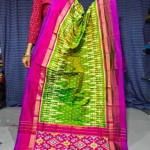 Pochampally Ikkat silk dupattas, ikkat handloom silk dupatta, ikkat pattu chuni, Pochampally Dupattas