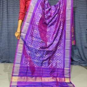 Pochampally Ikkat silk dupattas, ikkat handloom silk dupatta, ikkat pattu chuni, Pochampally Dupattas