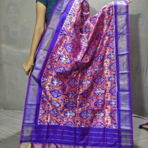 Pochampally Ikkat silk dupattas, ikkat handloom silk dupatta, ikkat pattu chuni, Pochampally Dupattas