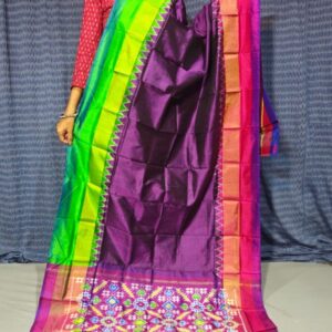 Pochampally Ikkat silk dupattas, ikkat handloom silk dupatta, ikkat pattu chuni, Pochampally Dupattas