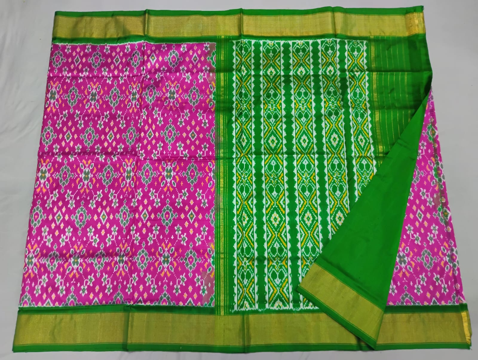 ikkat pochampally silk saree, double ikkat pochampally sarees, ikkat pattu sarees pochampally, pochampally ikkat sarees, Lightweight Ikat Silk Sarees for Summer, Multi-Color Ikat Silk Sarees Luxury Ikat Silk Sarees,