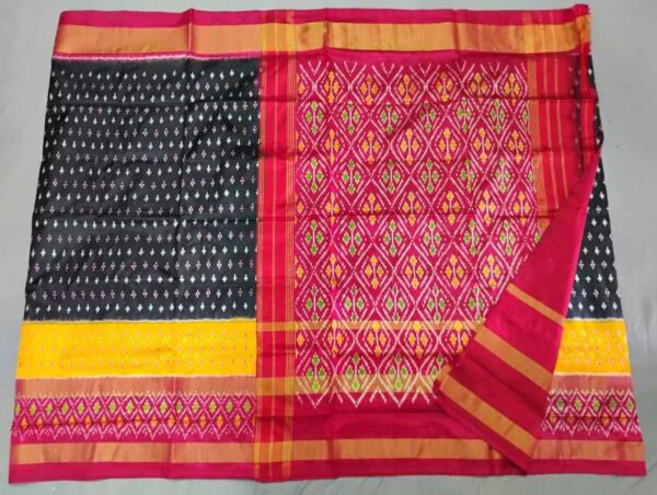 Pochampally Silk Sarees Multi Color Handloom Sarees -ARH10021