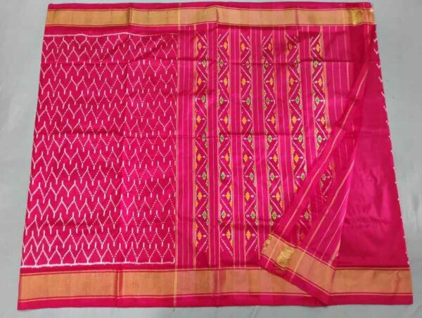 Pochampally Silk Sarees Multi Color Handloom Sarees -ARH10026
