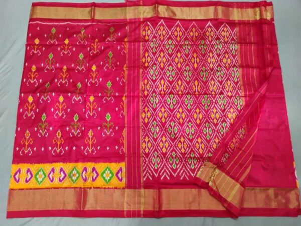 Pochampally Silk Sarees Multi Color Handloom Sarees -ARH10027