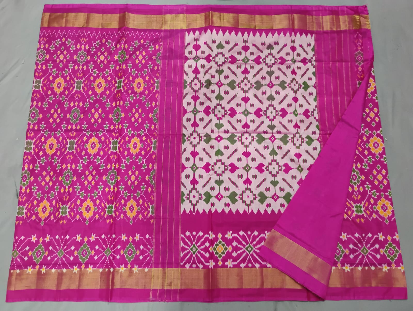 ikkat pochampally silk saree, double ikkat pochampally sarees, ikkat pattu sarees pochampally, pochampally ikkat sarees, Lightweight Ikat Silk Sarees for Summer, Multi-Color Ikat Silk Sarees Luxury Ikat Silk Sarees,
