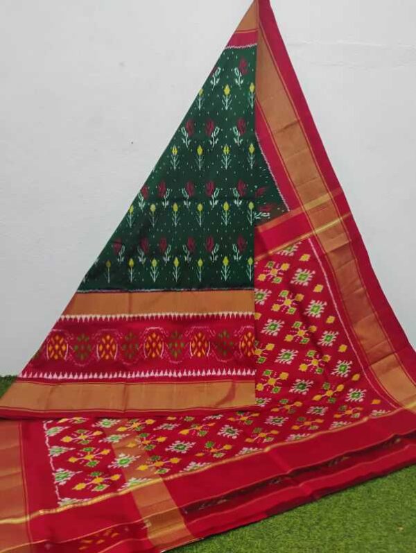 Pochampally Silk Sarees Multi Color Handloom Sarees -ARH10044