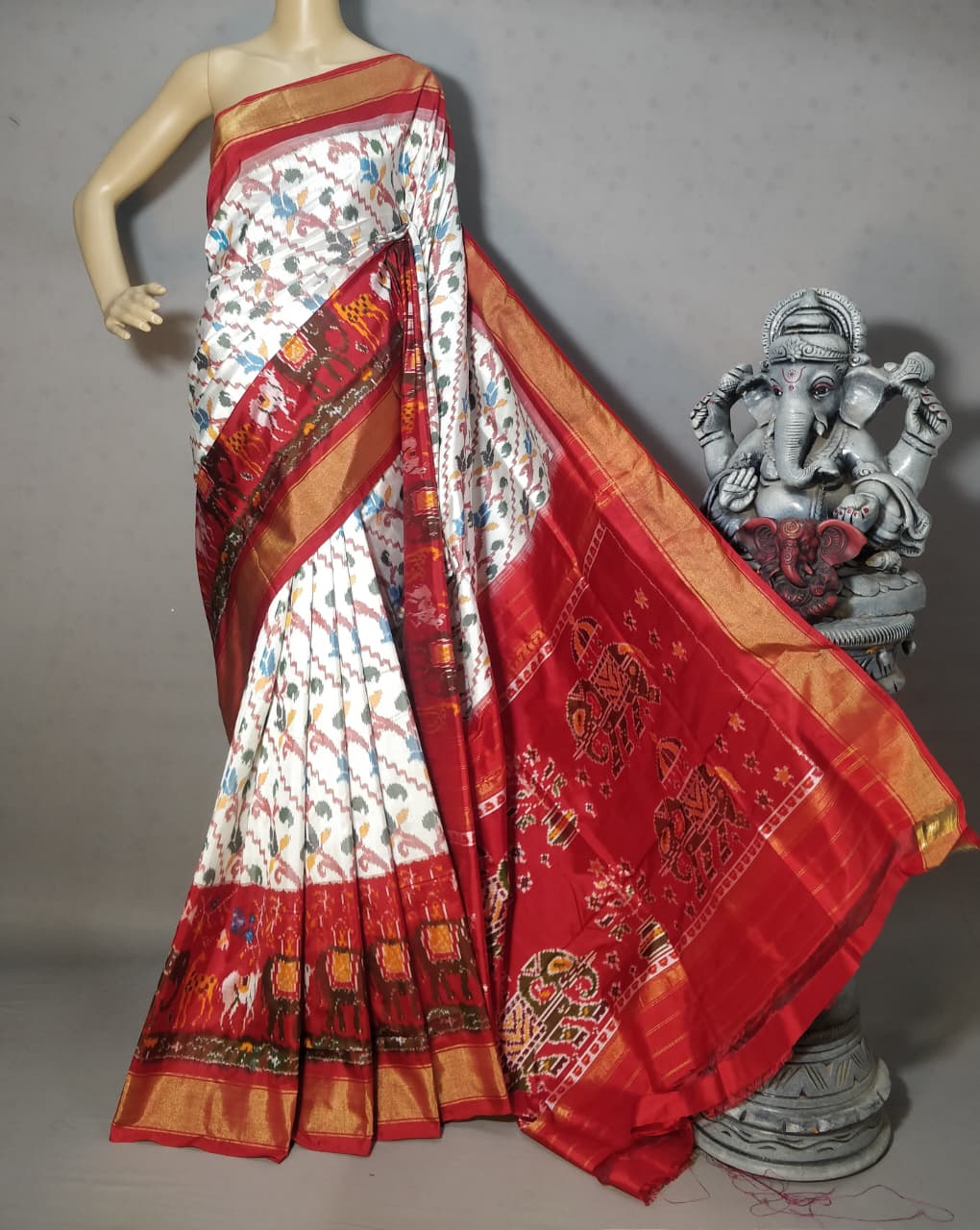 ikkat pochampally silk saree, double ikkat pochampally sarees, ikkat pattu sarees pochampally, pochampally ikkat sarees, Lightweight Ikat Silk Sarees for Summer, Multi-Color Ikat Silk Sarees Luxury Ikat Silk Sarees,
