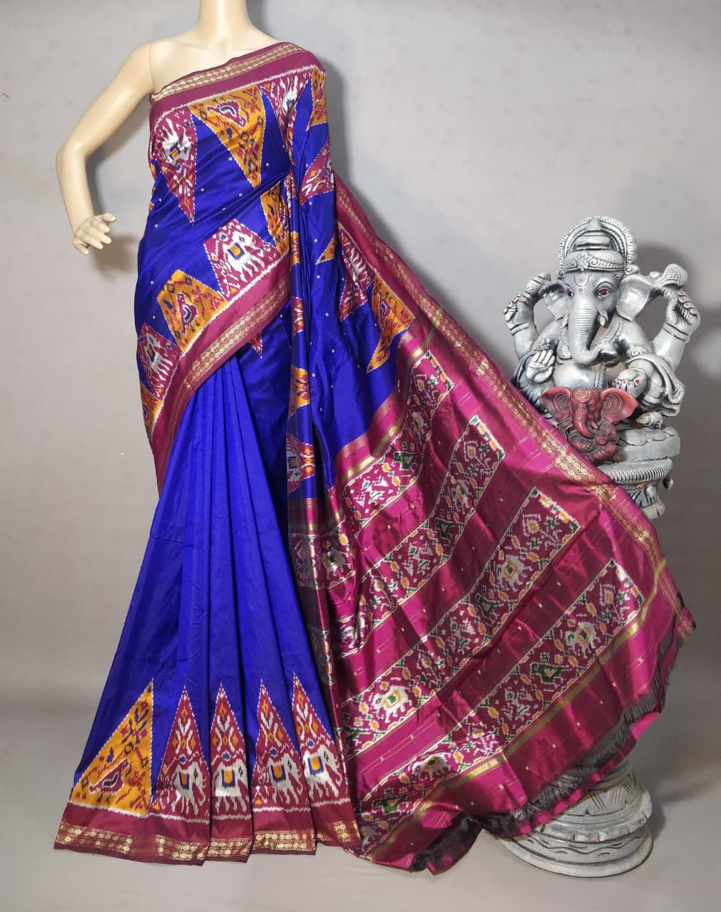 ikkat pochampally silk saree, double ikkat pochampally sarees, ikkat pattu sarees pochampally, pochampally ikkat sarees, Lightweight Ikat Silk Sarees for Summer, Multi-Color Ikat Silk Sarees Luxury Ikat Silk Sarees,