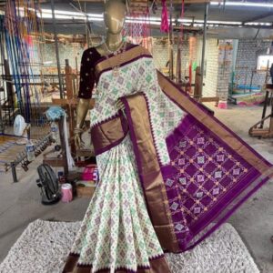Pochampally Ikkat Silk Sarees | Silk Mark Certified Sarees - SMSS129004