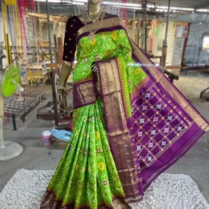 Pochampally Ikkat Silk  Saree  Kanchi Border With Blouse  -SMSS139008