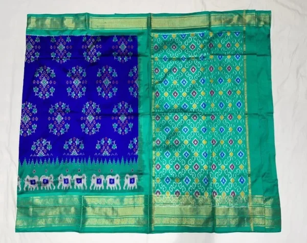Pochampally Ikkat Silk  Saree  Kanchi Border With Blouse  -SMSS139009
