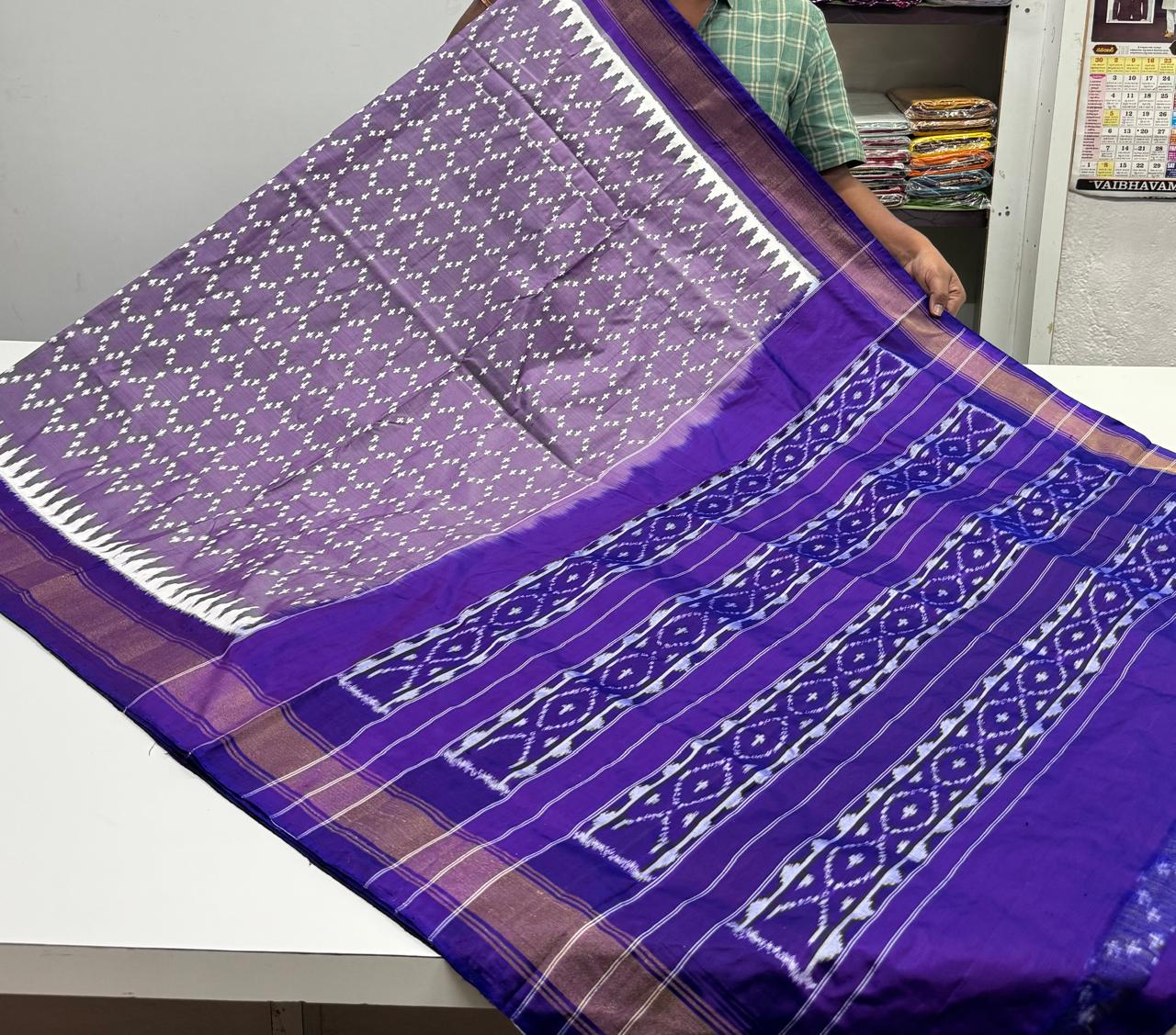 Pochampally silk sarees, ikkat silk sarees with blouse, pochampally ikkat sarees, double ikkat silk sarees, Pattu sarees
