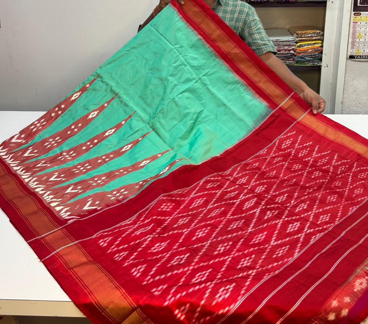 Pochampally silk sarees, ikkat silk sarees with blouse, pochampally ikkat sarees, double ikkat silk sarees, Pattu sarees