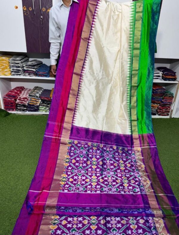 Pochampally silk sarees, ikkat silk sarees with blouse, pochampally silk sarees checks designs ikkat pochampally sarees