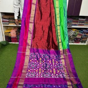 Pochampally silk sarees, ikkat silk sarees with blouse, pochampally silk sarees checks designs ikkat pochampally sarees