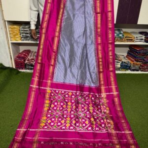 Pochampally silk sarees, ikkat silk sarees with blouse, pochampally silk sarees checks designs ikkat pochampally sarees