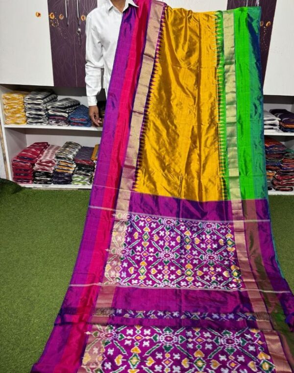 Pochampally silk sarees, ikkat silk sarees with blouse, pochampally silk sarees checks designs ikkat pochampally sarees