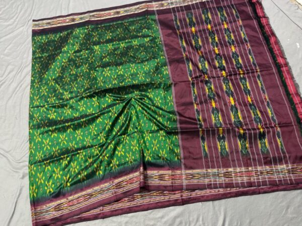 Pochampally Ikkat  Silk  Saree Light Weight Without Blouse  -SRSS69002