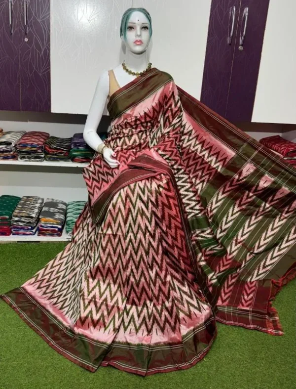 Pochampally silk sarees traditional designs, ikkat silk sarees without blouse, pochampally silk sarees old designs