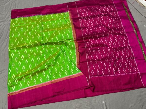 Pochampally Ikkat  Silk  Saree Light Weight Without Blouse  -SRSS69003