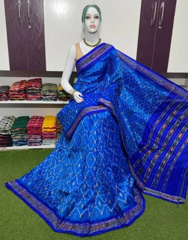 Pochampally silk sarees traditional designs, ikkat silk sarees without blouse, pochampally silk sarees old designs