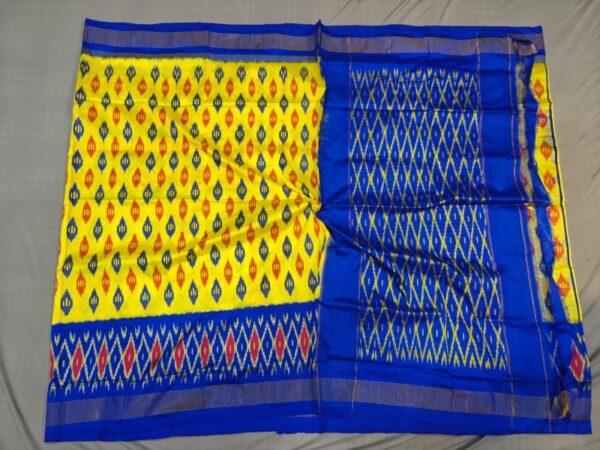 pochampally silk sarees, ikkat handloom silk sarees, ikat silk sarees light weight premium, silk mark certified sarees