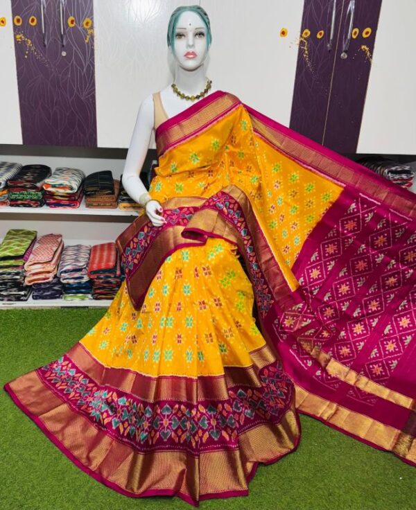 Pochamplly Silk  Saree With Blouse | Silk Mark Certified -SRS115041