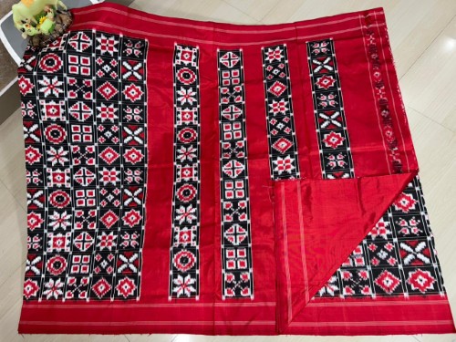 Pochampally Ikkat Silk Sarees under 18000